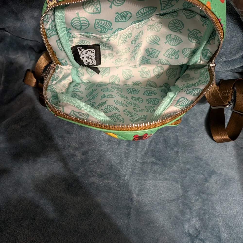🌲 Animal Crossing Mini Backpack 🌲 - Picture 4 of 5